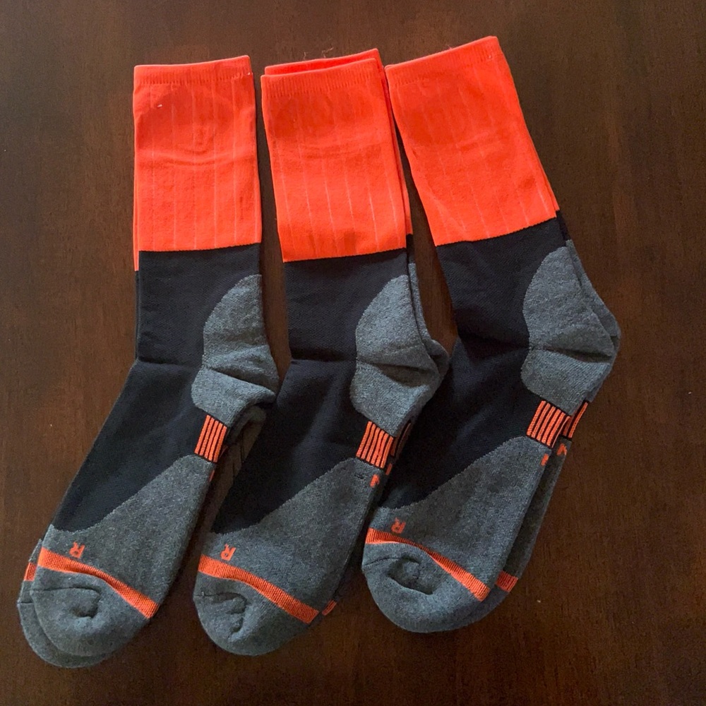 Wander cycling, socks, 2 three packs size medium.